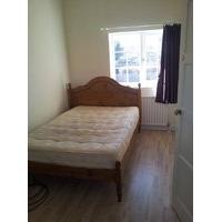 Double room to rent in 3 bed house