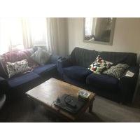 double room in houseshare close to town and beach and station