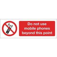 DO NOT USE MOBILE PHONES SELF-ADHESIVE VINYL 300 x 100