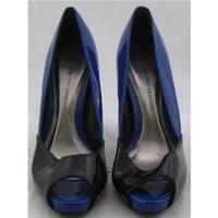 Dorothy Perkins, size 6 blue & navy patent effect peep toe shoes