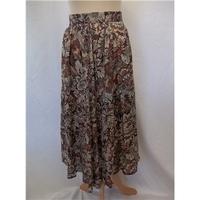 Dorothy Perkins - Size: 10 - Multi-coloured - Floral skirt