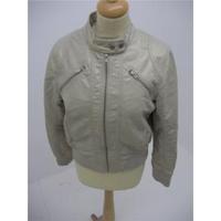 Dorothy Perkins cream(gloss finish)short jacket.Size 12