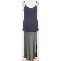 Dorothy Perkins: Size 12 Grey sleeveless dress