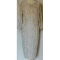 Dorothy Perkins, Size 14, Long sleeved cream Dress