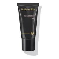 Dr. Hauschka Foundation 05 - Nutmeg