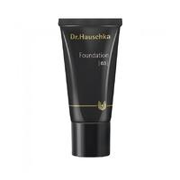 Dr. Hauschka Foundation 03 Chestnut, 30ml