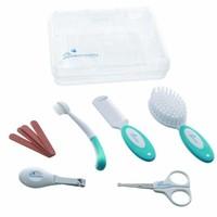 Dreambaby Essentials Grooming Kit in Hard Case (10 Pieces)