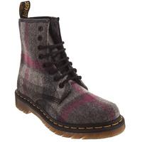 Dr Martens 8 Eye Mohair Check