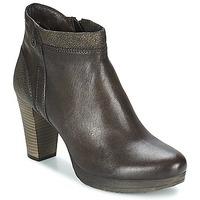 dream in green zafer womens low ankle boots in brown