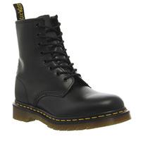 Dr. Martens 8 Eyelet Lace Up boots BLACK