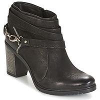 dream in green womens low boots in black