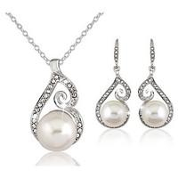 Drop Earrings Necklace/Earrings Basic Adjustable Elegant Bridal Pearl Ball White Necklaces Earrings For Wedding Party Daily Casual 1set