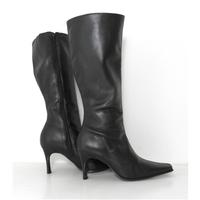 dune black leather size 6 high boots with stretch calf feature