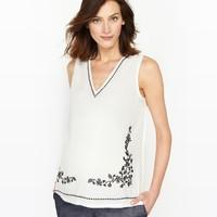 Dual Fabric Maternity T-Shirt with Embroidered Detail