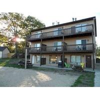 Dyconia Hotel: Wasaga\'s Party Resort