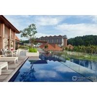 EACH VILLAS