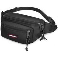 Eastpak DOGGY BAG BLACK women\'s Hip bag in multicolour