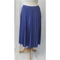 eastex size 12 blue calf length skirt