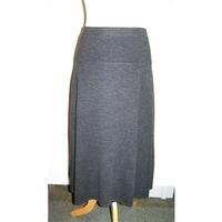 East - Size: 10 - Grey - Calf length skirt