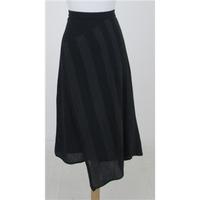 East size 14 navy/olive skirt