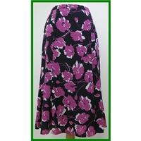 Eastex - Size: 14 - Purple - Calf length skirt