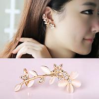 Earring Ear Cuffs Jewelry Women Party / Daily / Casual Alloy 1pc