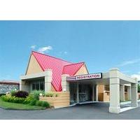 Econo Lodge Inn And Suites
