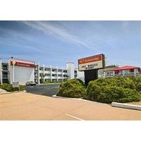 Econo Lodge Virginia Beach - On The Ocean