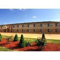 Econo Lodge Interstate 35 Exit 1...