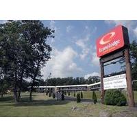 Econo Lodge Inn And Suites