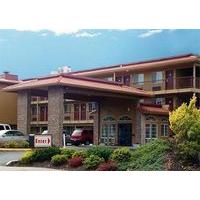 Econo Lodge at Port of Portland