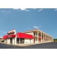 Econo Lodge North