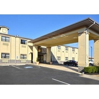 Econo Lodge Inn & Suites