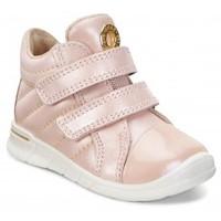 ECCO First