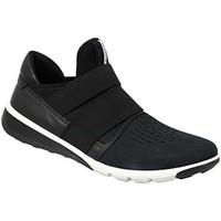 ecco intrinsic 2 mens shoes trainers in black