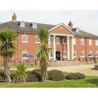 Elme Hall Hotel