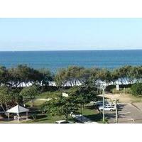Elouera Tower Beachfront Apartments