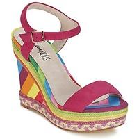 Elue par nous TODPISTE women\'s Sandals in Multicolour
