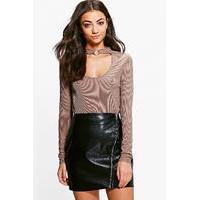 elspeth choker buckle ribbed top mocha