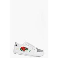 Embroidered Metallic Toe Cap Trainer - silver