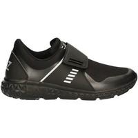 Emporio Armani EA7 278093 7P258 Sneakers Man Black men\'s Shoes (Trainers) in black