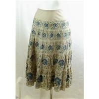 Embroidered tiered cotton skirt Size M