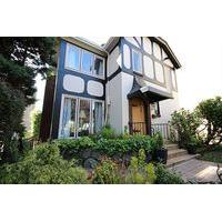 English Bay Inn Bed and Breakfas...