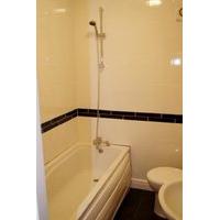 EN SUITE ROOM WIFI INCLUDED AT 14 CHELMSFORD ROAD !!