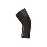 Endura FS260-Pro SL Water-Repellent Knee Warmer | Black - Small/Medium