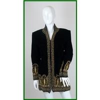 Eshana - Size: M - Black with gold embellishment - Smart Indian Jacket