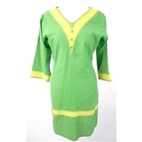 Ethnic style green tunic top - Size: Medium