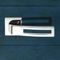 European CEB030Q S Chi Lever Latch Handles on Square Rose