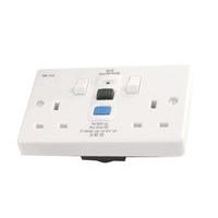 Europa 2G RCD Socket Latched UK 3 Pin Safety Power Adapter