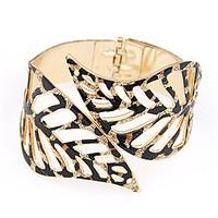 European Style Hollow Leaves Exaggerated Fashion Bangles Christmas Gifts